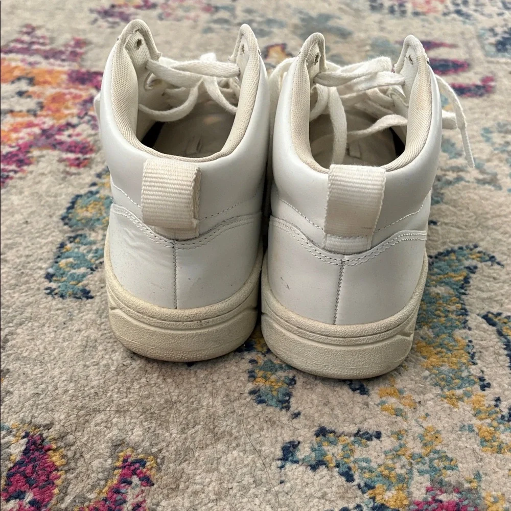 Vera v-15 sneakers size 7 - Picture 3 of 4